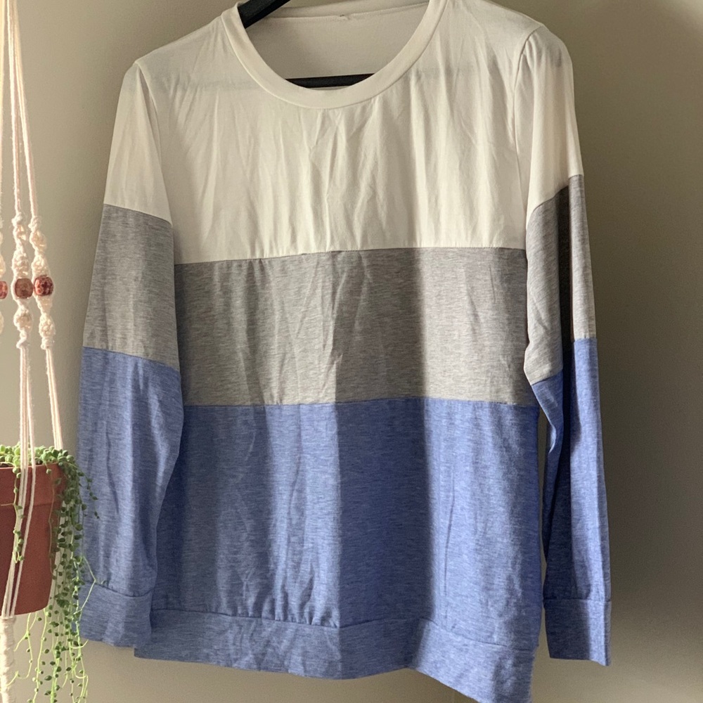 Woman’s Pullover Shirt
